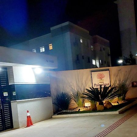 Apartamento prox a Saul Elkind com estacionamento Londrina Exterior foto